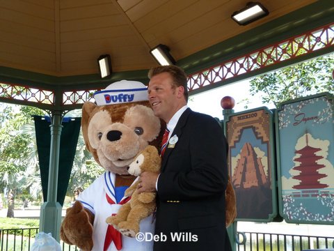 Duffy the Bear Debuts in Epcot