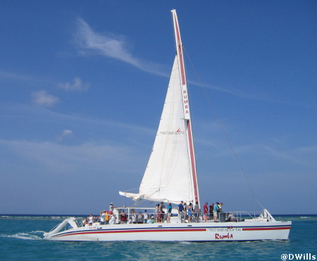 Snorkle boat in Aruba