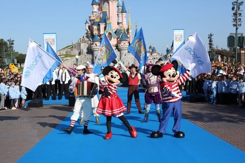 Small World Celebration Disneyland Paris