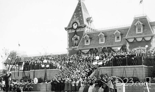 1956 Massed Choir at Disneyland