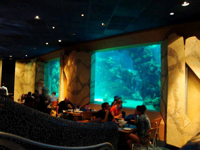Coral Reef Dining Room1