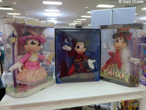 Disney dolls