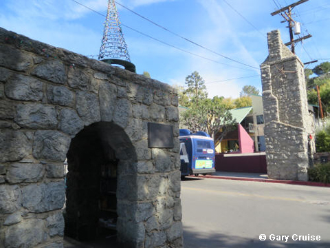 Stone gates at Hollywoodland