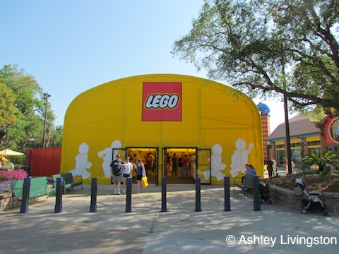 Temporary Lego Store