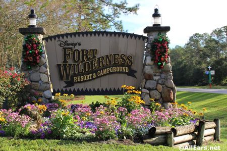 fort-wilderness-entrance-1.JPG