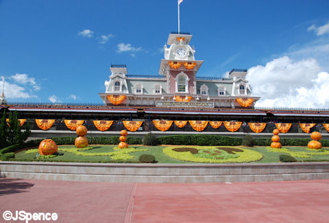 Magic Kingdom Entrance