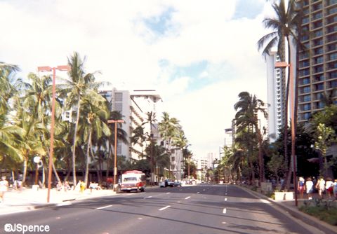 Kalakaua Avenue