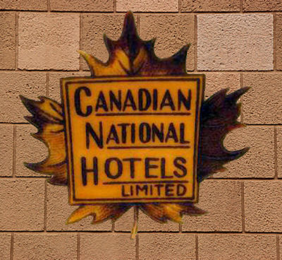 Canadian National Hotels Emblem