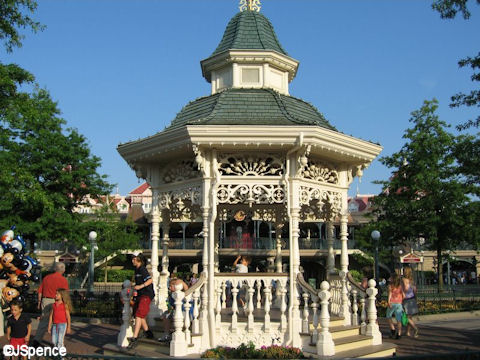 Disneyland Paris Band Stand