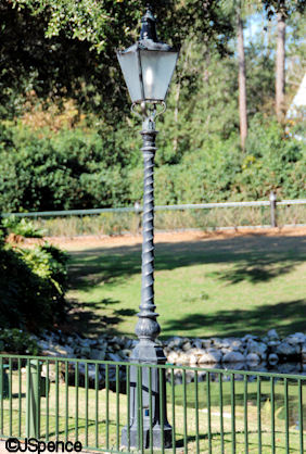 Promenade Lamp Post