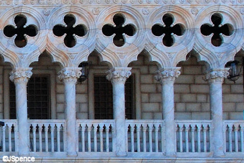 Italy Pavilion Details