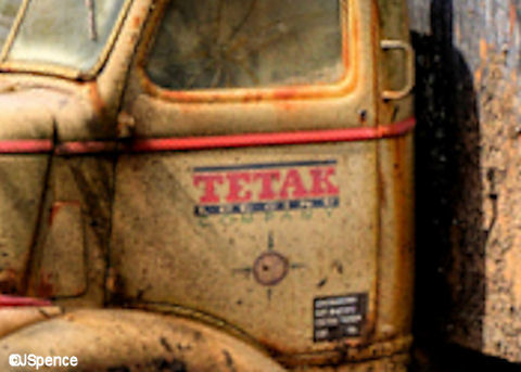 Tetak Truck