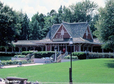 Old Frontierland Train Station