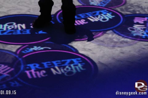  Freeze the Night - Disney California Adventure