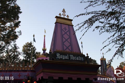 Disneyland's Royal Theatre - Frozen Fun