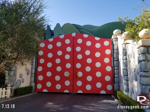 Minnie Wall at Disneyland