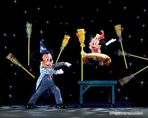 disney-live-mickeys-magic-show-minnie-levitating.jpg