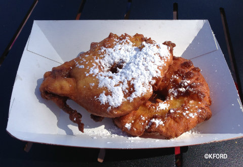 food-and-wine-festival-pineapple-fritters.jpg