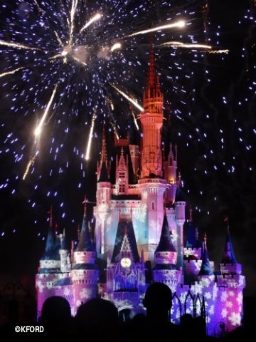 mickeys-very-merry-christmas-party-holiday-wishes-1.jpg