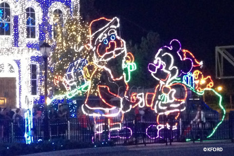 osborne-lights-mickey-and-santa.jpg