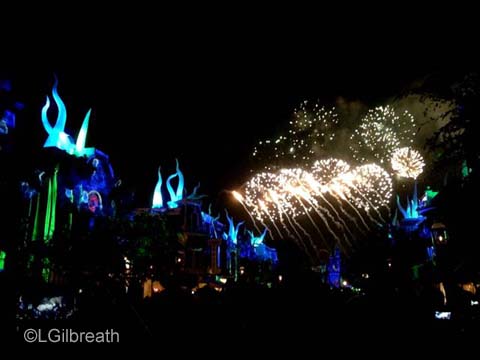 Disneyland Forever Mermaid fireworks