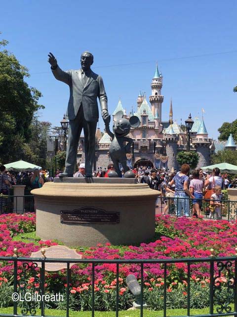Disneyland Partners Statue