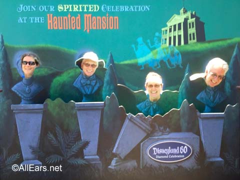 Disneyland Haunted Mansion Photo Spot