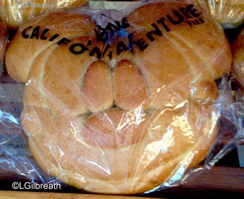DCA Pumpkin-shaped sourdough bread