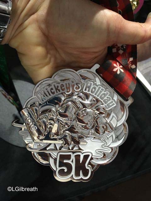 runDisney 2016 Mickey's Holiday 5K medal