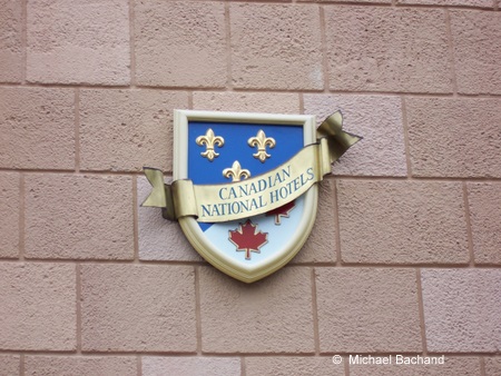 Canada National Hotels Plaque