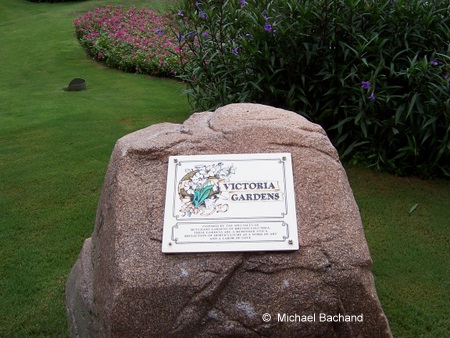 Victoria Gardens plaque