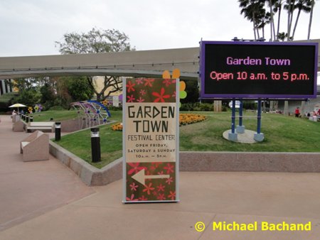 Garden Town sign