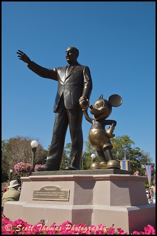 FPartner's Statue in the Magic Kingdom, Walt Disney World, Orlando, Florida.