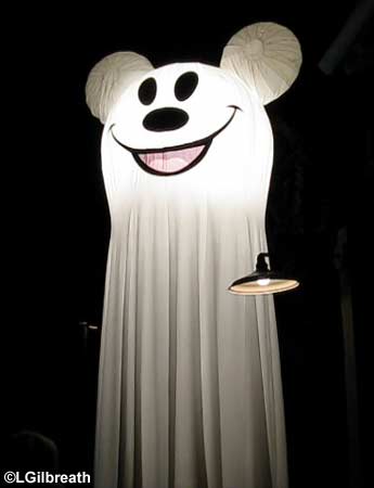 Mickey ghost light