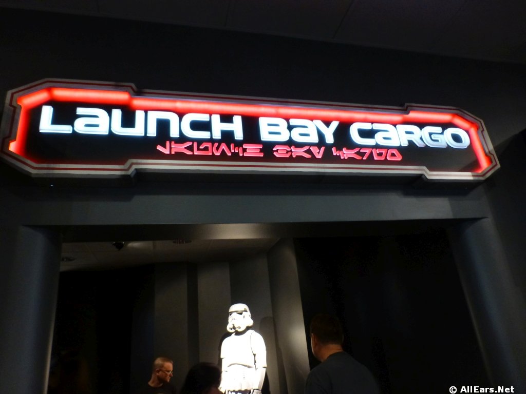 star-wars-launch-bay